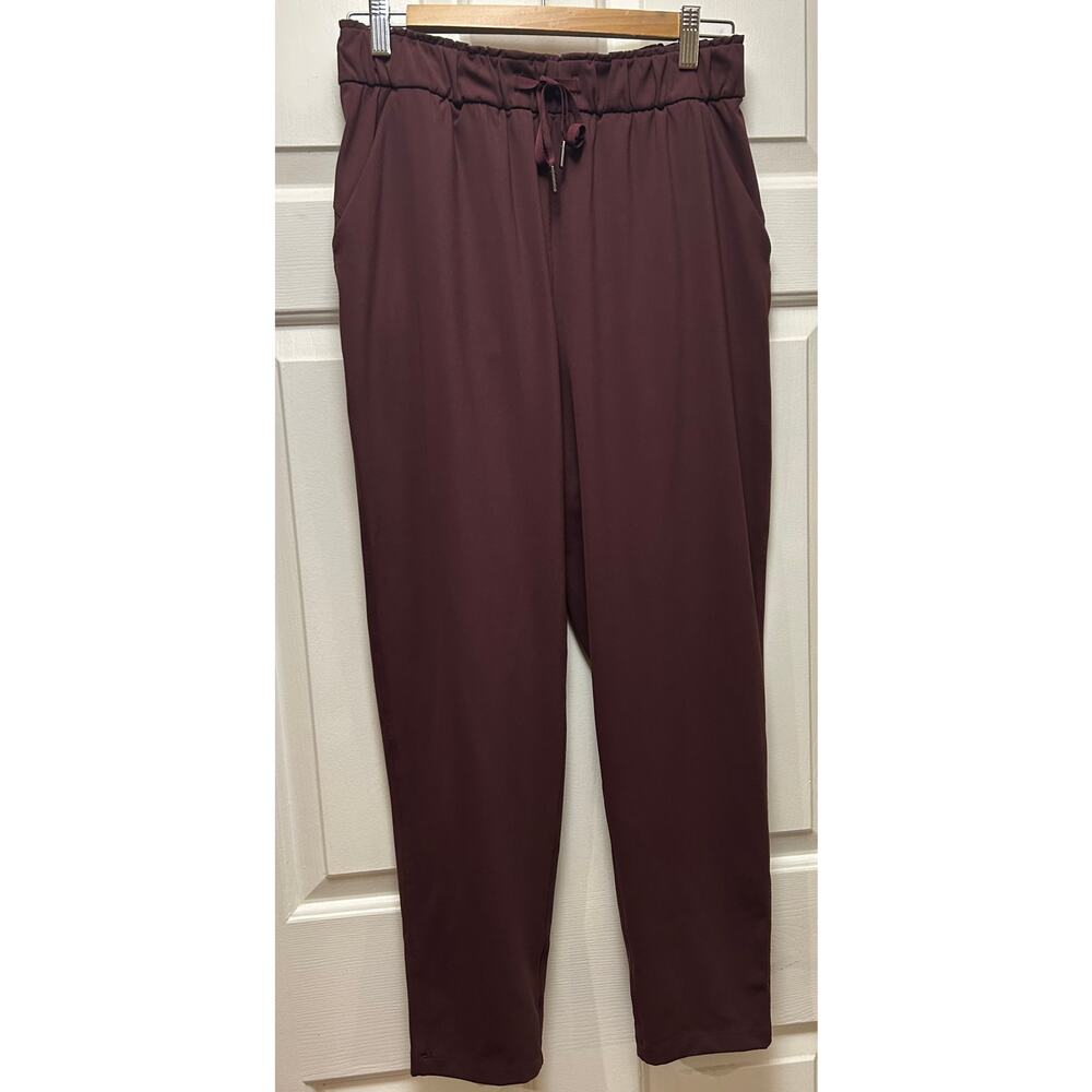 Lululemon Keep Moving Burgundy Wine Pant, Size 8